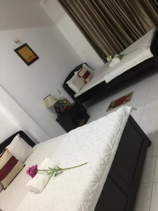 Friendly Hotel Нячанг