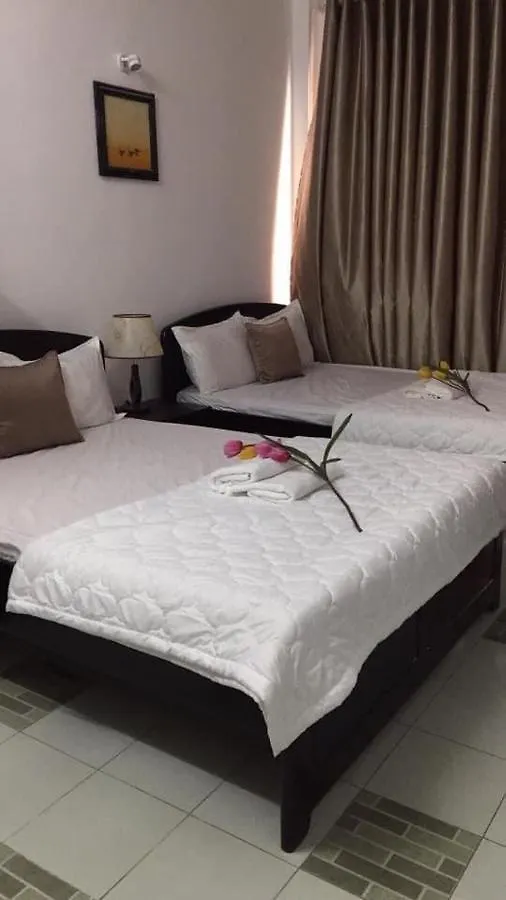 Friendly Hotel Нячанг